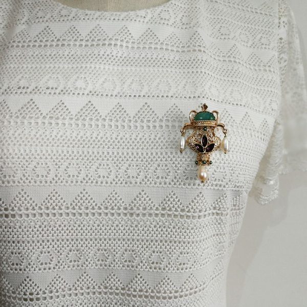 Baroque Style Freshwater Pearl and Jade Brooch - Image 6